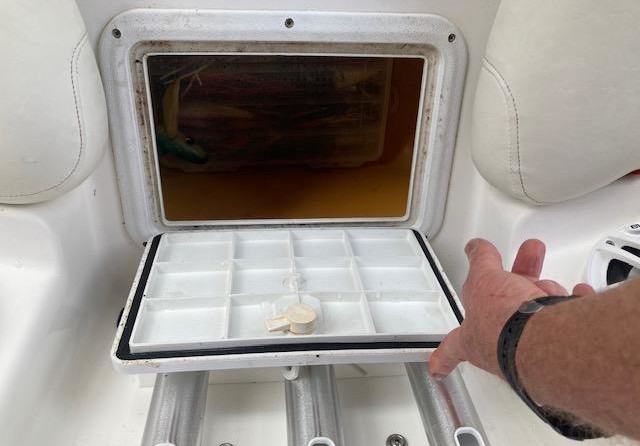 Hurricane 2200 sundeck