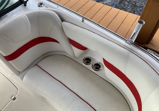 Hurricane 2200 sundeck