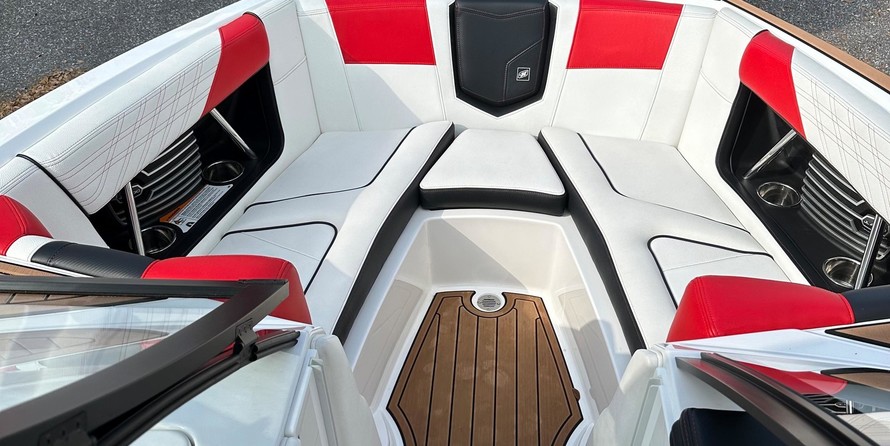 Super Air Nautique G21