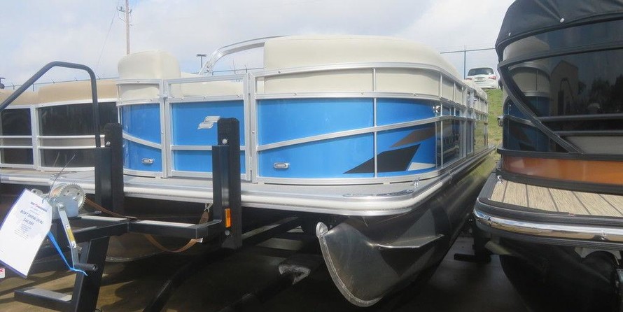 Starcraft Marine EX 22 R