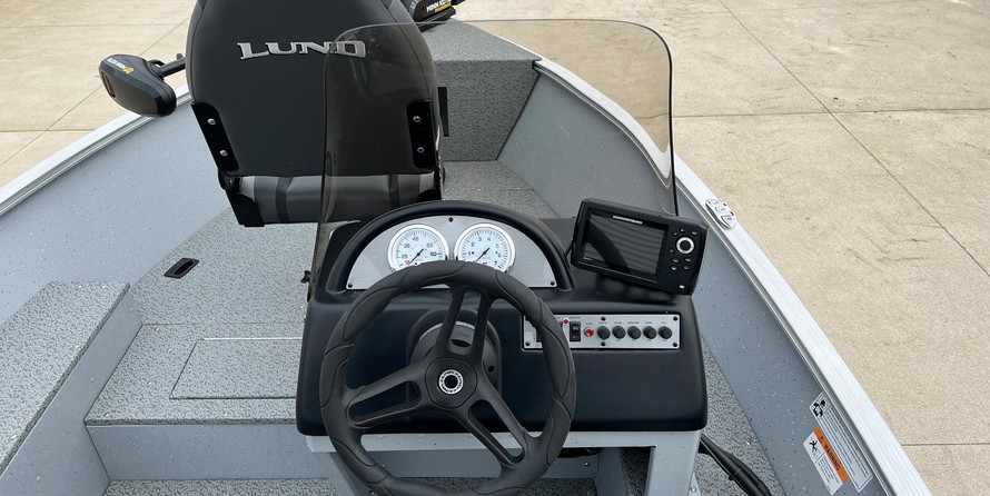 Lund Boats 1600 Fury SS
