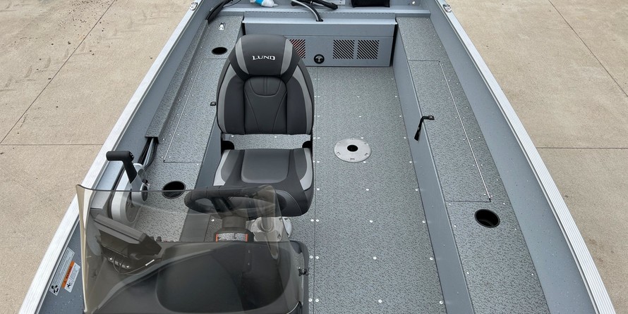 Lund Boats 1600 Fury SS