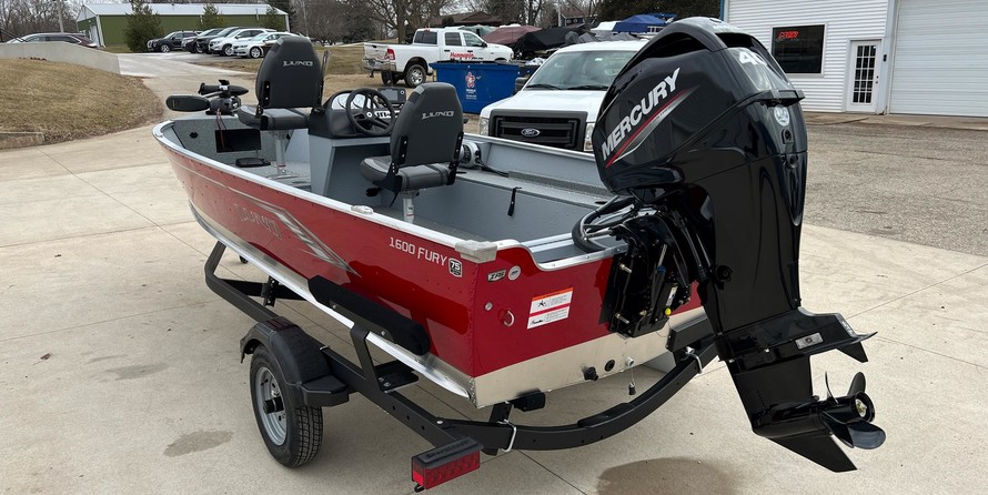 Lund Boats 1600 Fury SS
