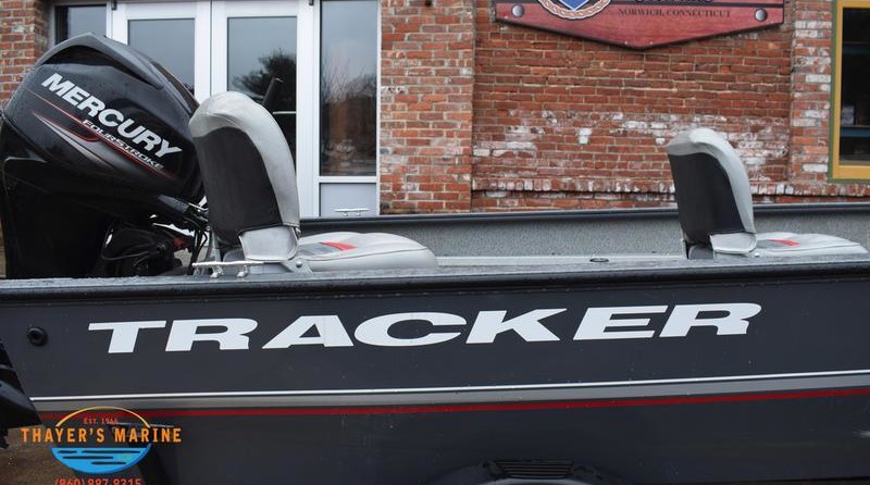 Tracker Guide V-16 Laker DLX T