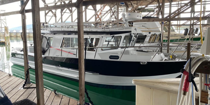 KingFisher 3425 Offshore