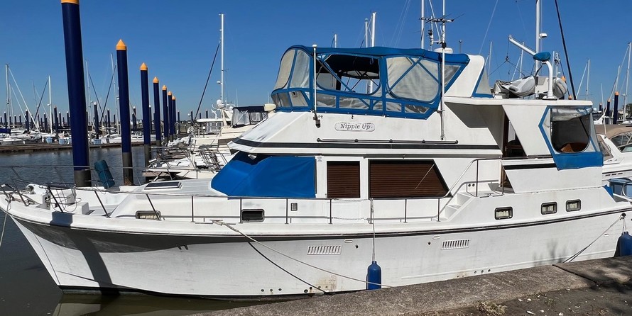 Present Yachts 46 Trawler CPMY