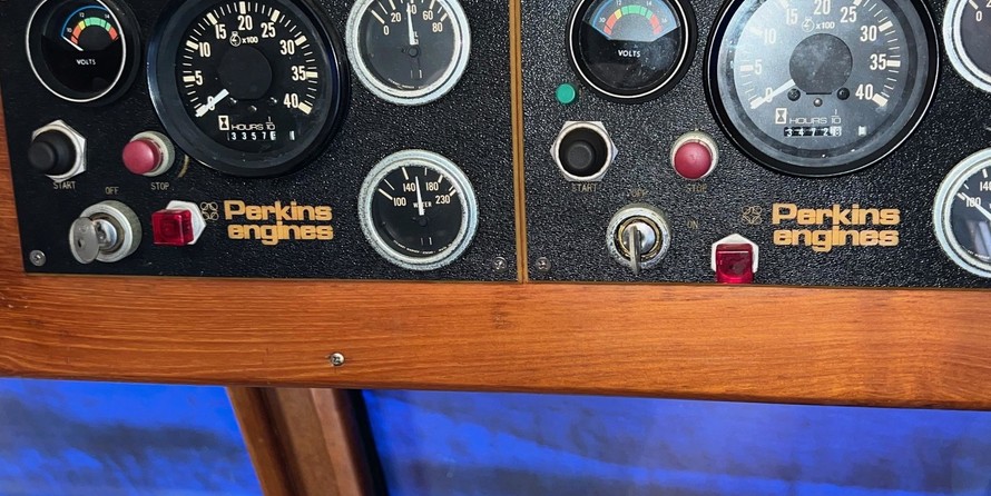 Present Yachts 46 Trawler CPMY