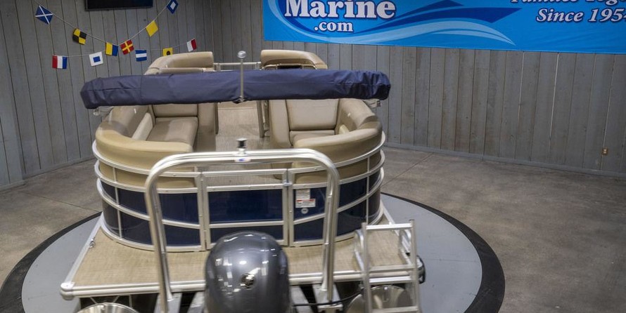 Starcraft Marine EX 22 R