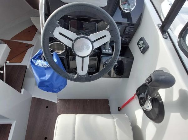 Beneteau Antares 7 OB