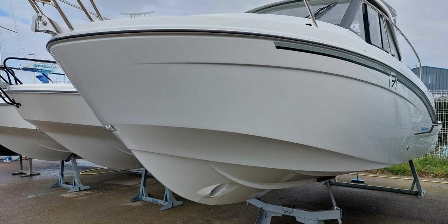 Beneteau Antares 7 OB
