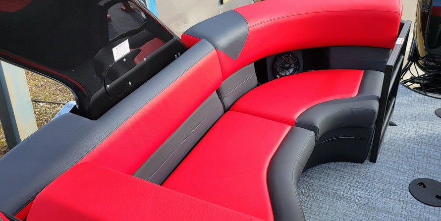 Premier Pontoons S-Series RF