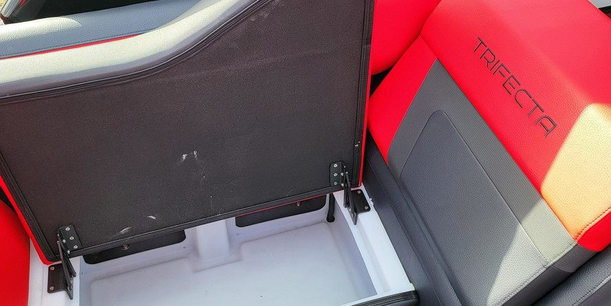 Premier Pontoons S-Series RF