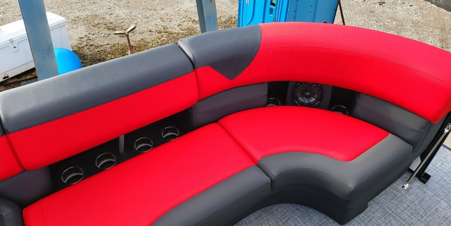 Premier Pontoons S-Series RF