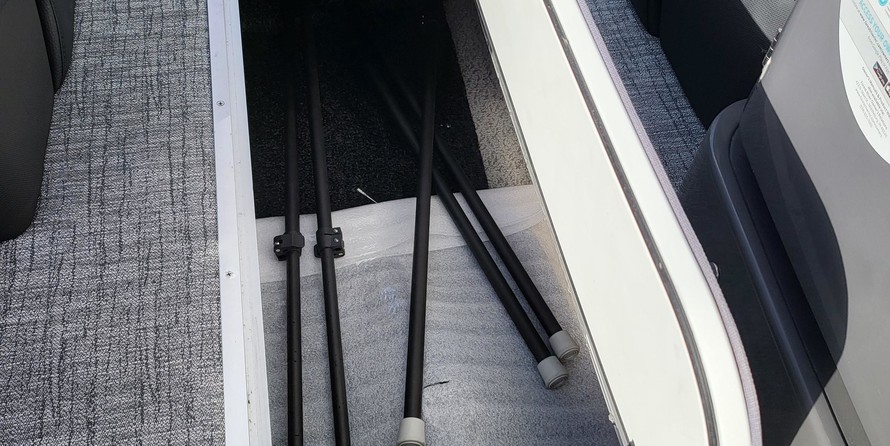 Premier Pontoons S-Series RF