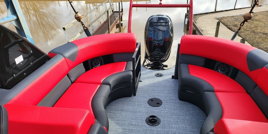 Premier Pontoons S-Series RF