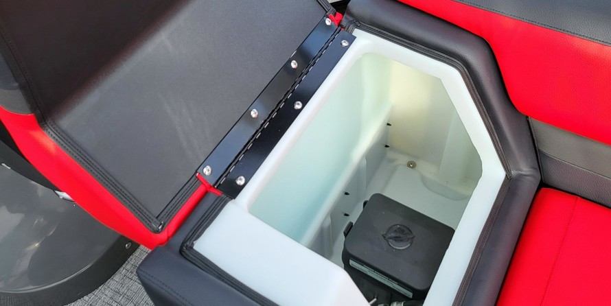 Premier Pontoons S-Series RF