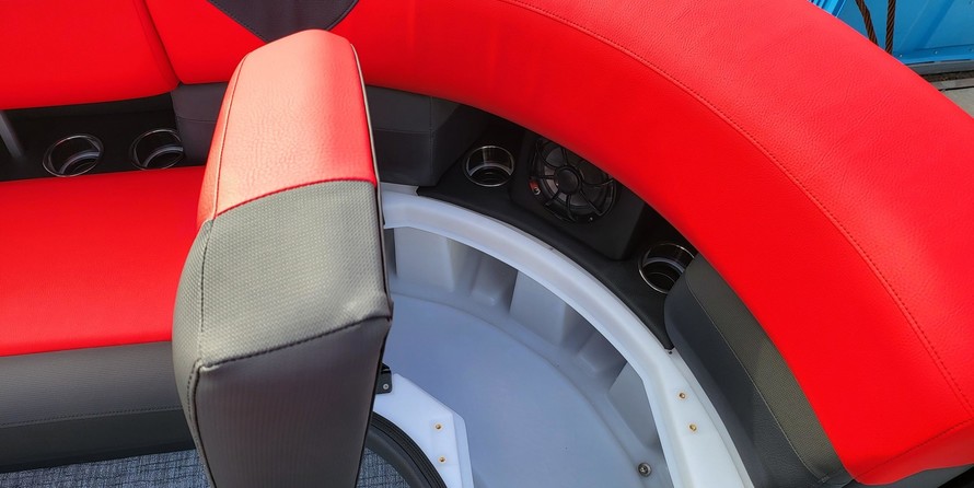 Premier Pontoons S-Series RF