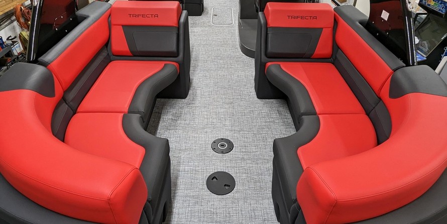 Premier Pontoons S-Series RF