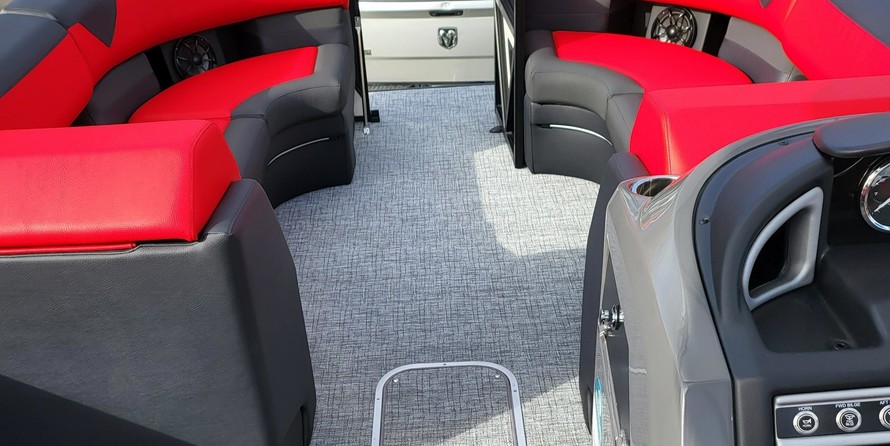 Premier Pontoons S-Series RF