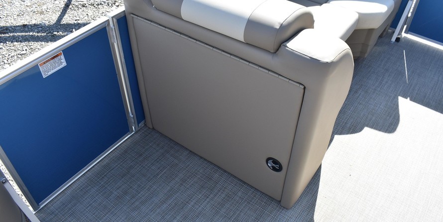 Sunchaser Boats Geneva Cruise 22 LR DH