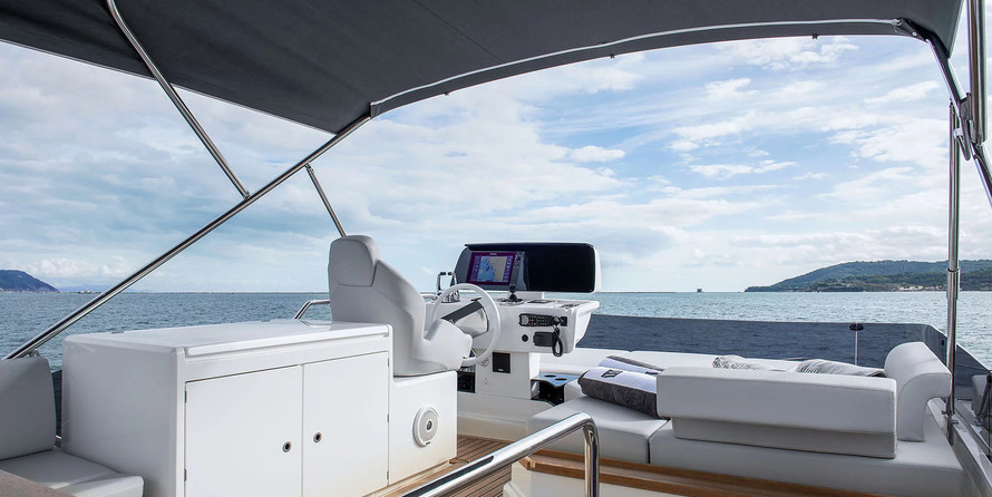 Ferretti Yachts 500