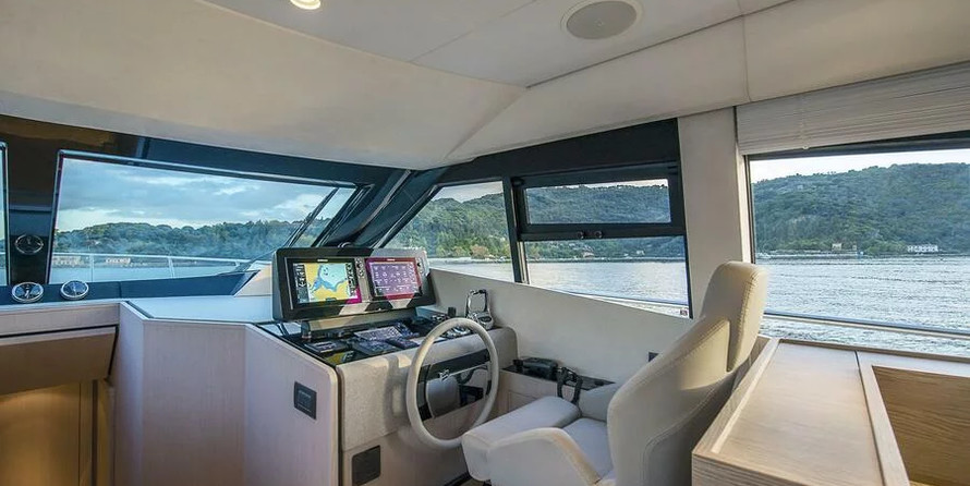 Ferretti Yachts 500