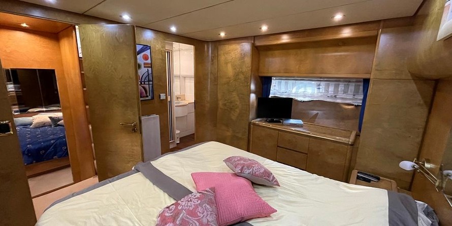 Sanlorenzo 64/70 Steel