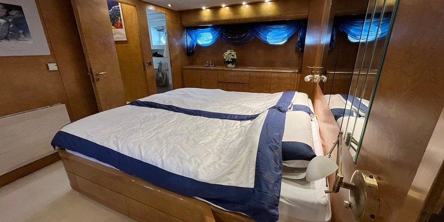 Sanlorenzo 64/70 Steel