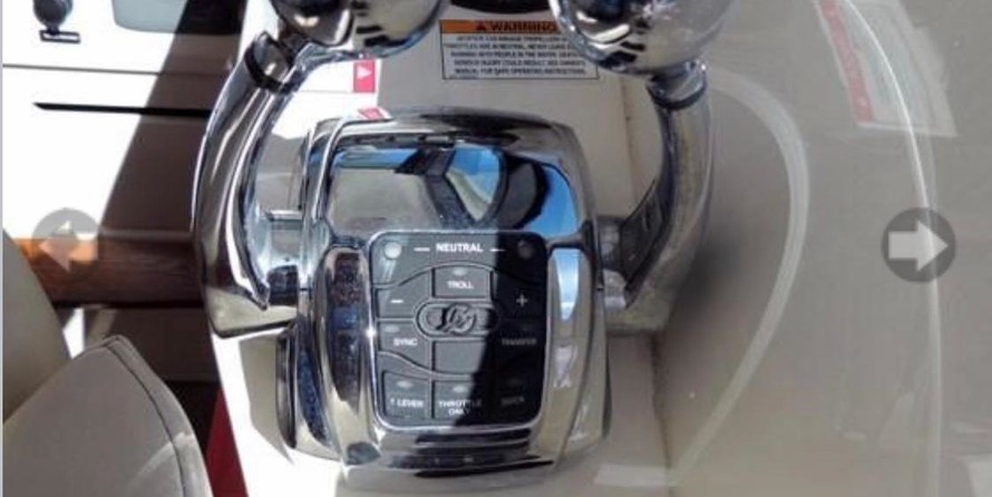 Sea Ray 410 Sundancer