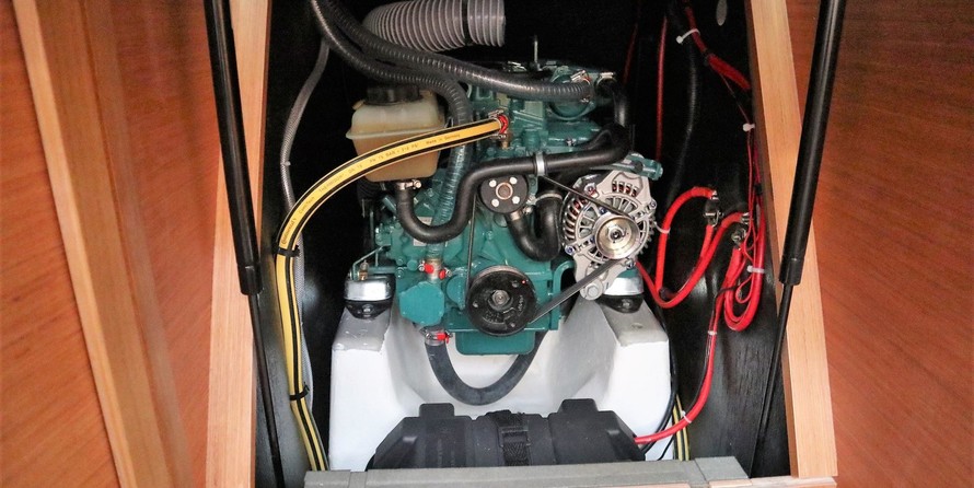 Dufour 32
