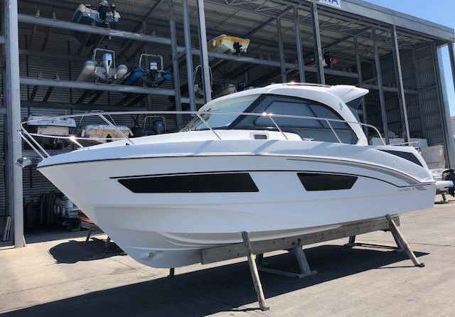 Beneteau Antares 9 OB