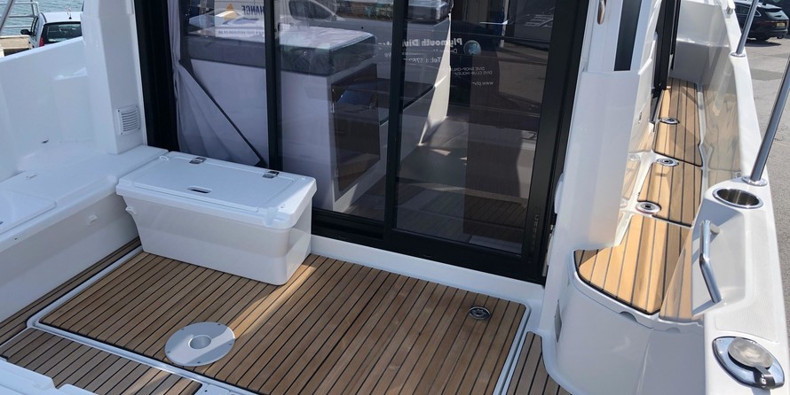 Beneteau Antares 9 OB