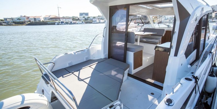 Beneteau Antares 9 OB