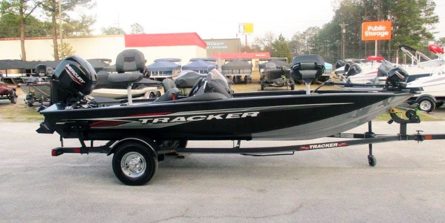 Tracker Pro Team 175 TF