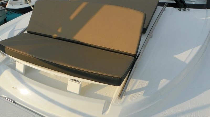 Jeanneau Merry Fisher 895