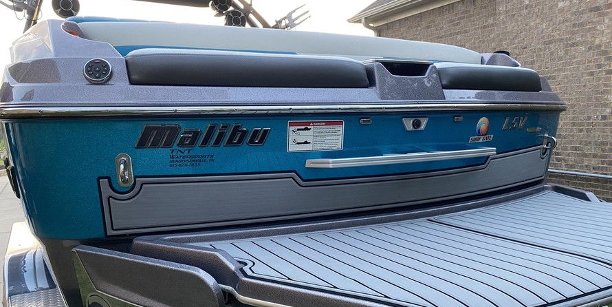 Malibu Wakesetter 25 LSV