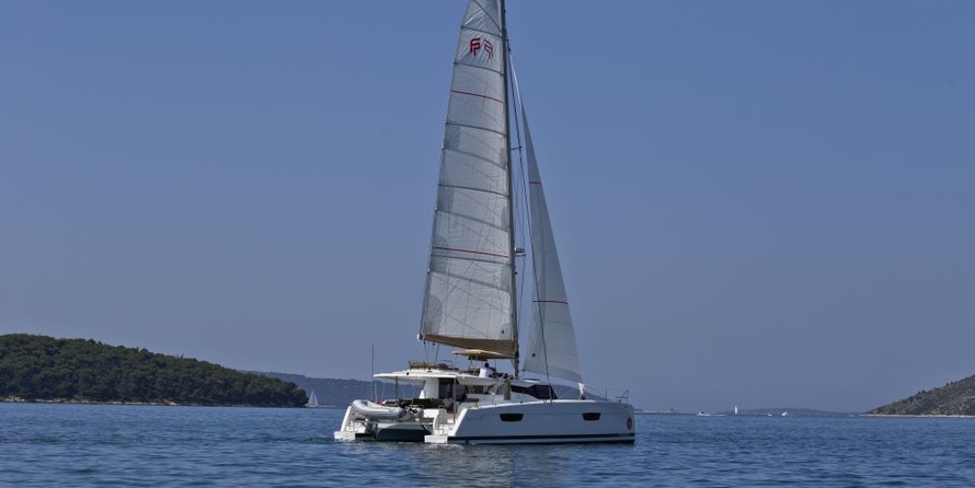 Fountaine Pajot Saona 47