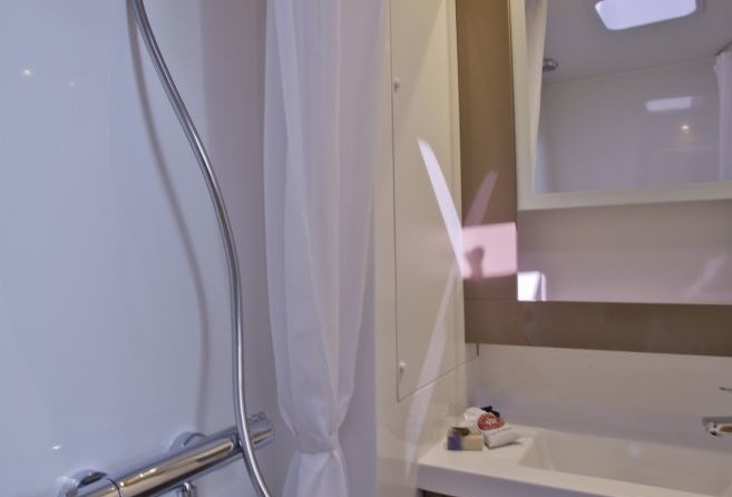 Fountaine Pajot Saona 47