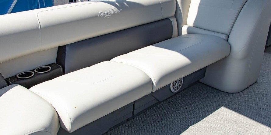 Sunchaser Boats Geneva Cruise 20 LR DH