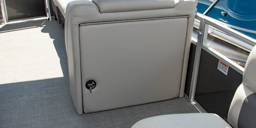 Sunchaser Boats Geneva Cruise 20 LR DH