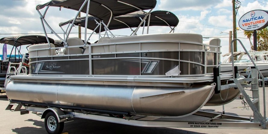 Sunchaser Boats Geneva Cruise 20 LR DH