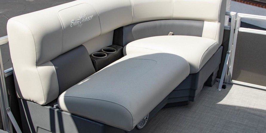 Sunchaser Boats Geneva Cruise 20 LR DH