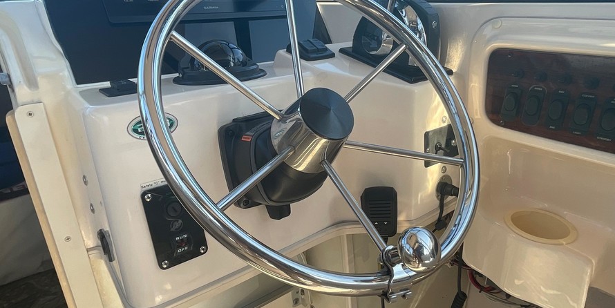 Grady-White Seafarer 228