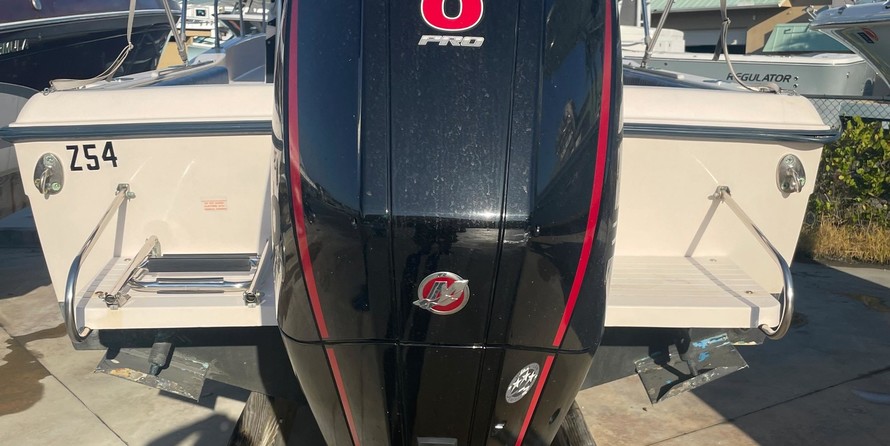 Grady-White Seafarer 228