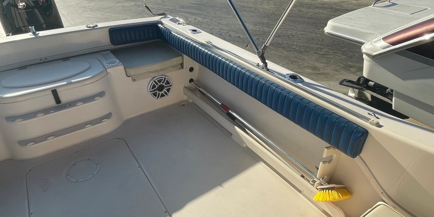 Grady-White Seafarer 228