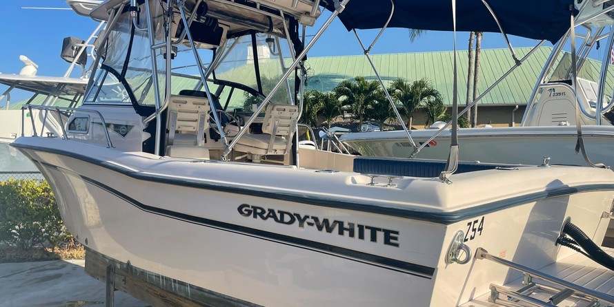 Grady-White Seafarer 228