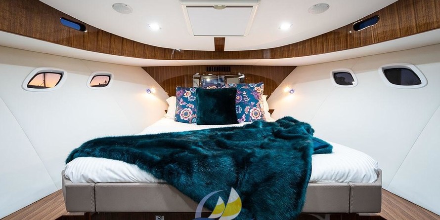 SES Yachts custom motor yacht my