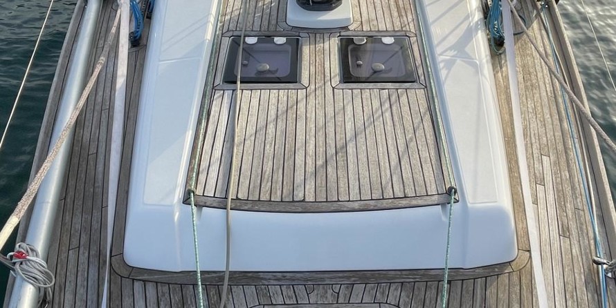 Dufour 40 Performance