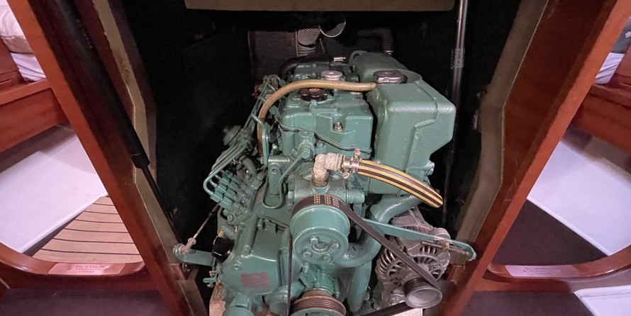 Dufour 40 Performance