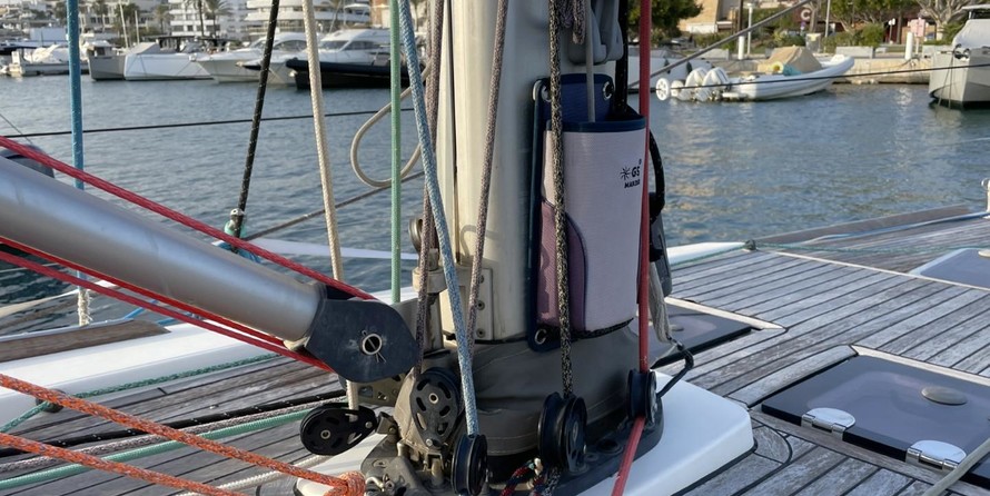 Dufour 40 Performance